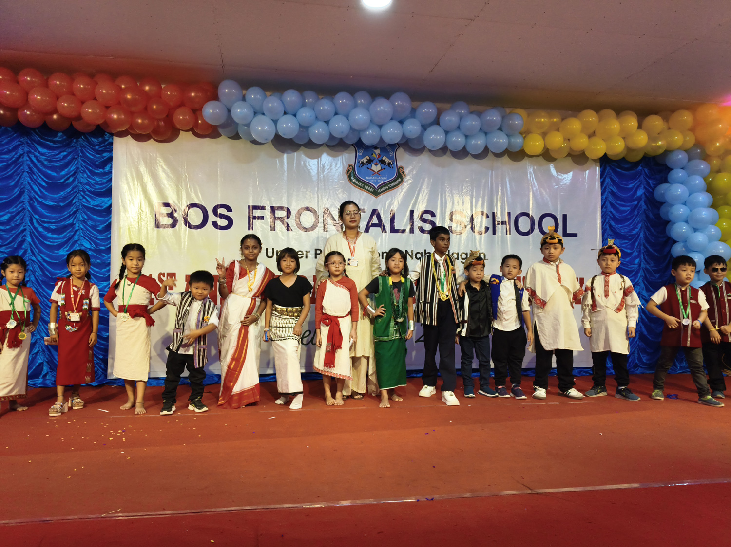 Students and campus life at BOS Frontalis School